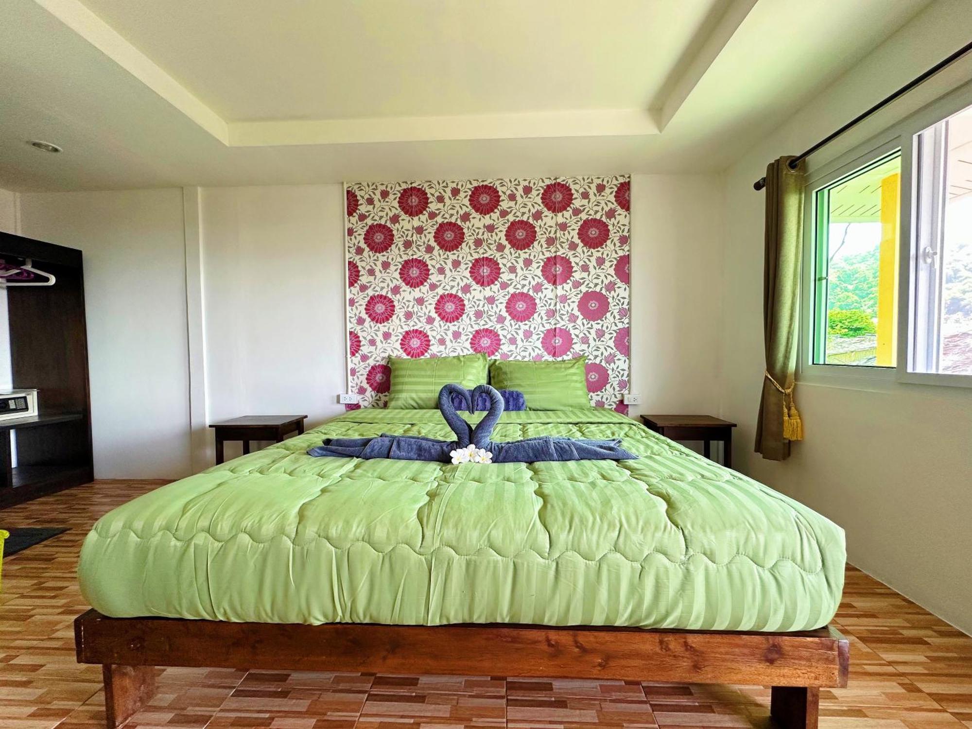 Cottage Hill At Lanta Koh Lanta Exterior photo