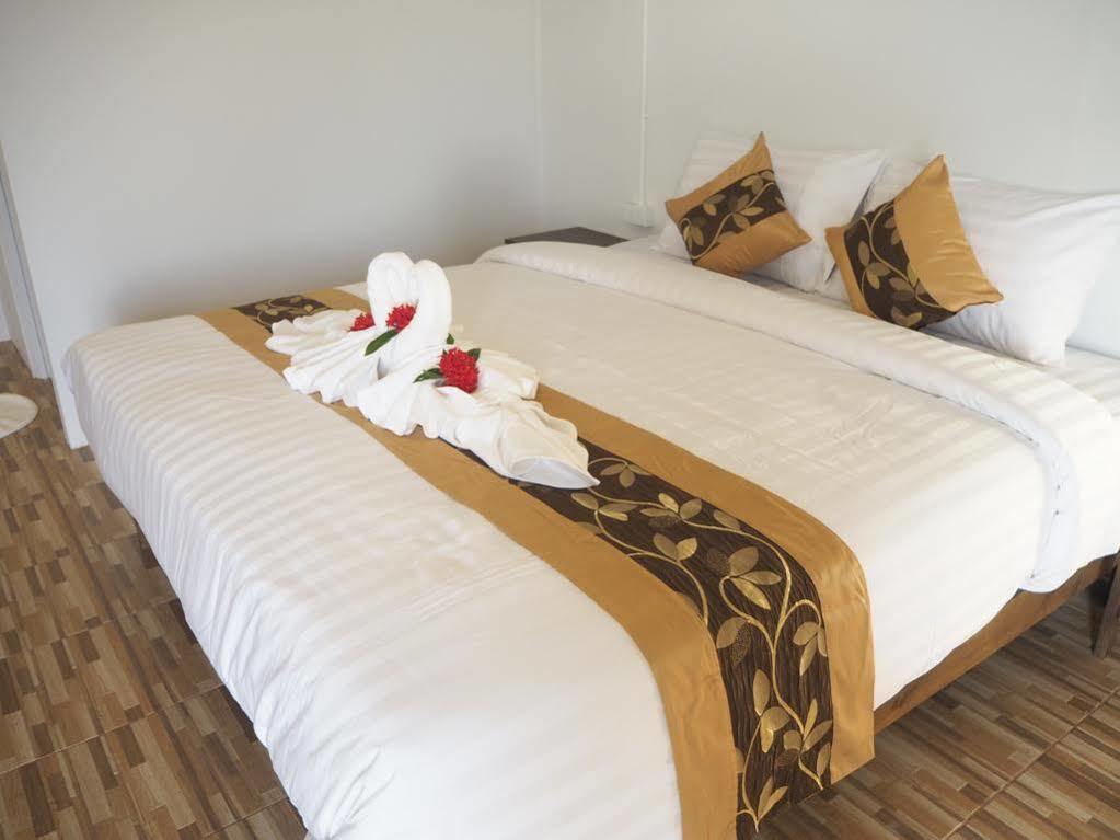 Cottage Hill At Lanta Koh Lanta Exterior photo