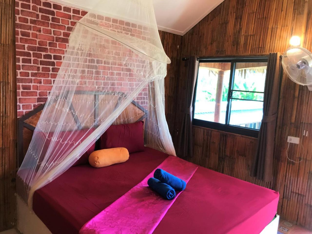 Cottage Hill At Lanta Koh Lanta Exterior photo